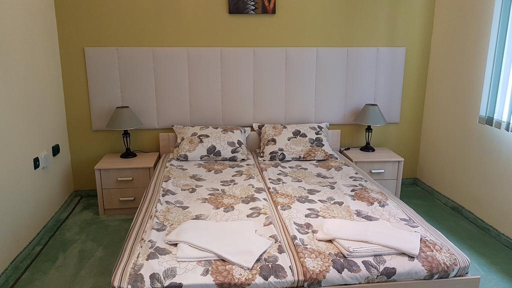 Aheloy Apartments 외부 사진