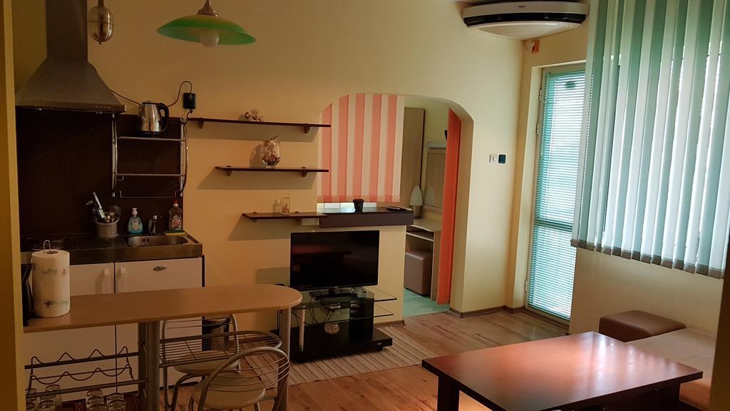 Aheloy Apartments 외부 사진