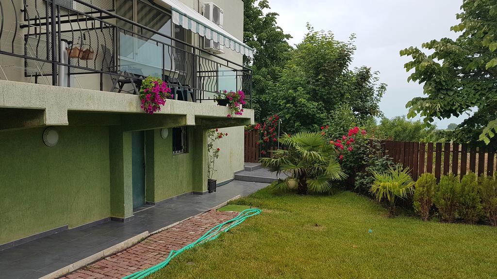 Aheloy Apartments 외부 사진